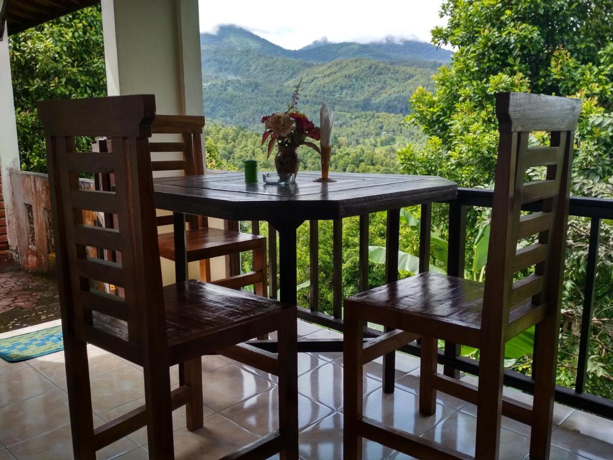 Made Homestay Munduk Exterior foto